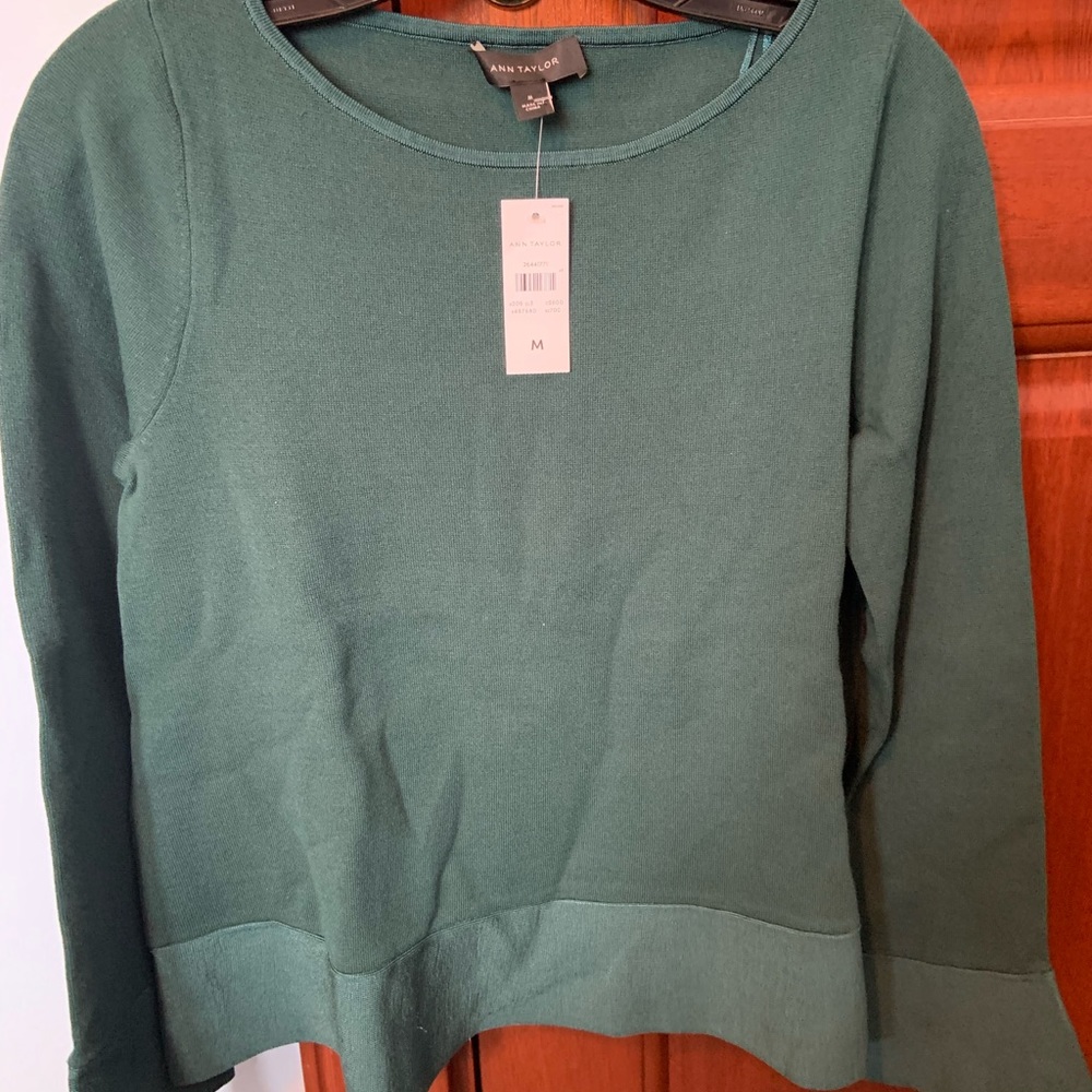 Ann Taylor Shirt with Flare cuff sleeve Size M